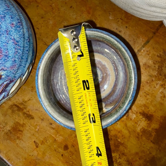 TWO BEAUTIFUL HANDMADE CERAMIC CANDLE HOLDERS - LIKE NEW - Picture 15 of 16